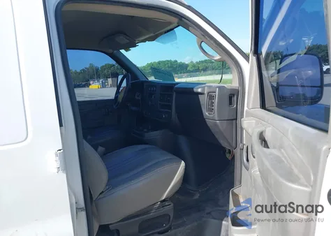 2013 Chevrolet Express 2500 Work Van from USA, damaged, VIN 1GCWGGBA2D1151653